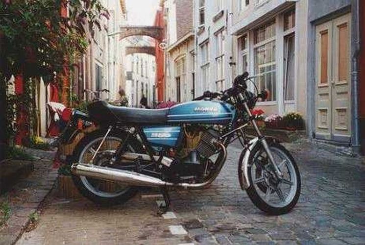 250 T