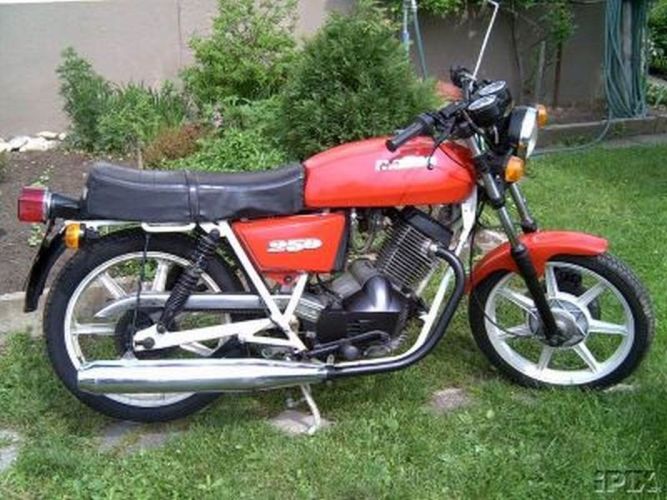 250 T